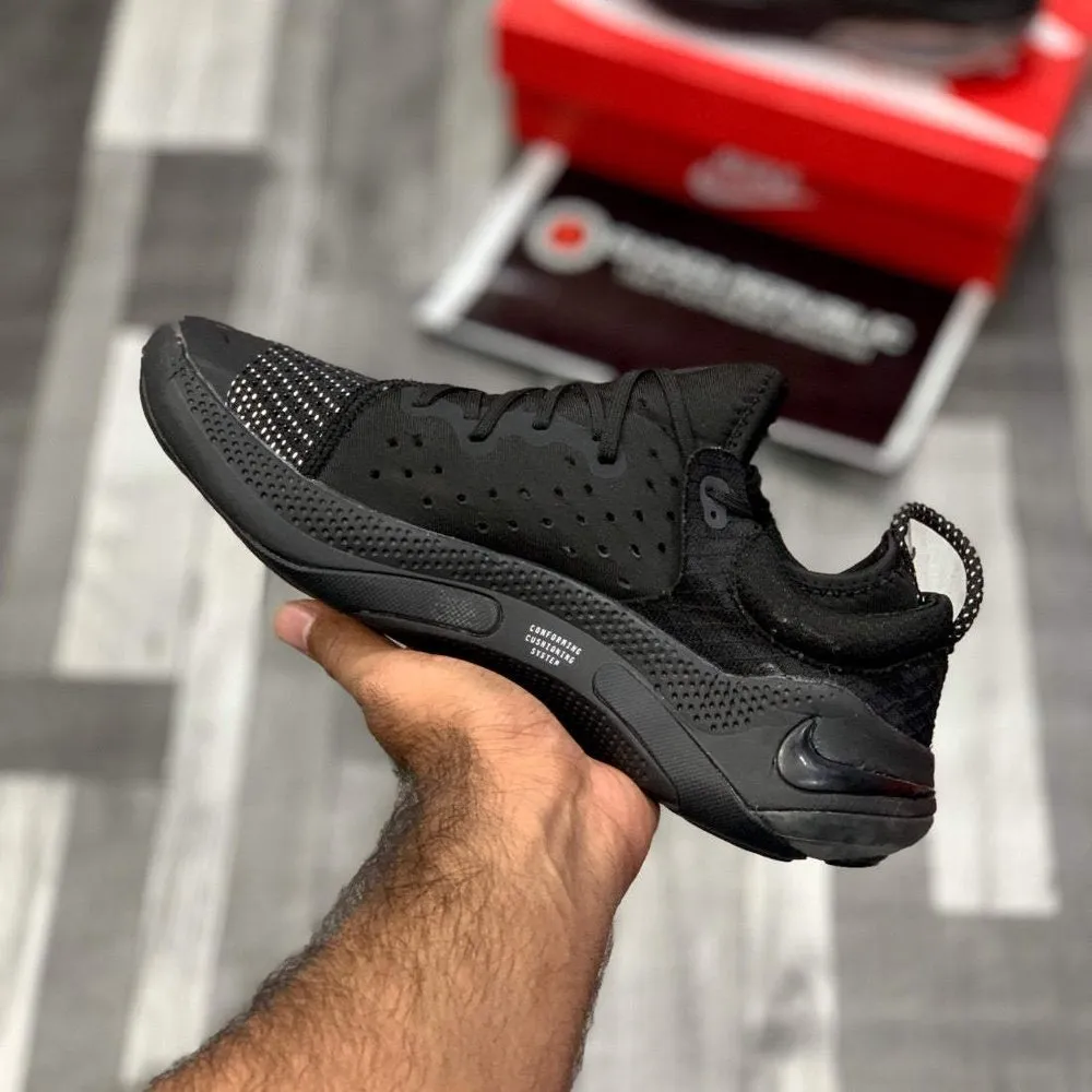 Joyriide Runn Flykniit (All Black)