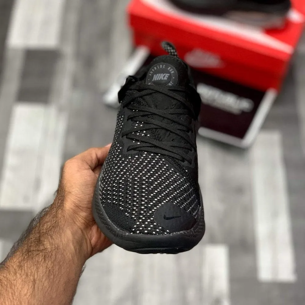 Joyriide Runn Flykniit (All Black)